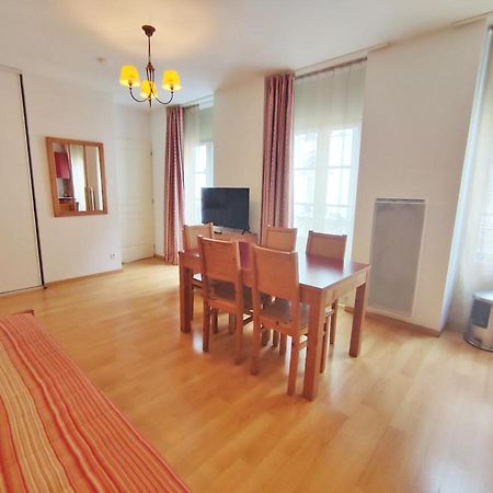 Bagnères-de-Luchon Ostal, T3, Centre Luchon, Wifi, Casier A Skis, Ascenseur, 6 Personnes מראה חיצוני תמונה